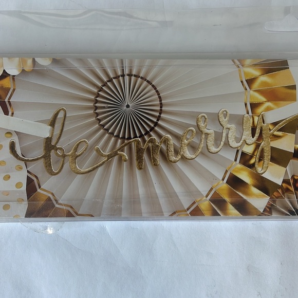 Party Decor Bundle - Picture 9 of 9